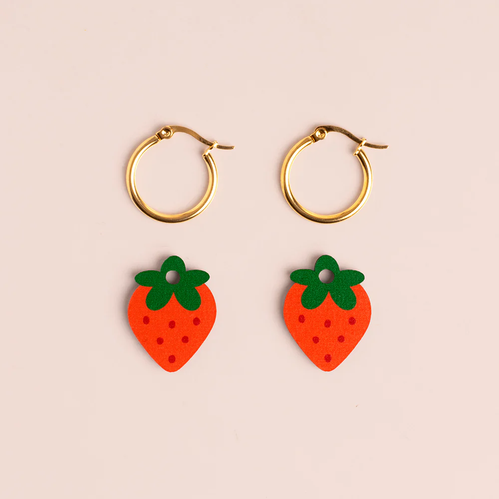 Pendientes Strawberry De Madera | Joyería Artesanal, Ligera Y Elegante | Diseño Natural Y Original - Image 3