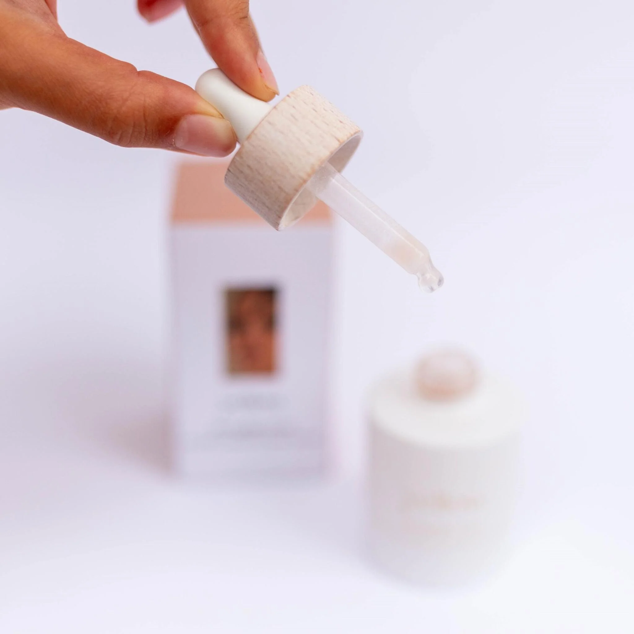 Sérum Facial Hidratante Con Ácido Hialurónico Daylight