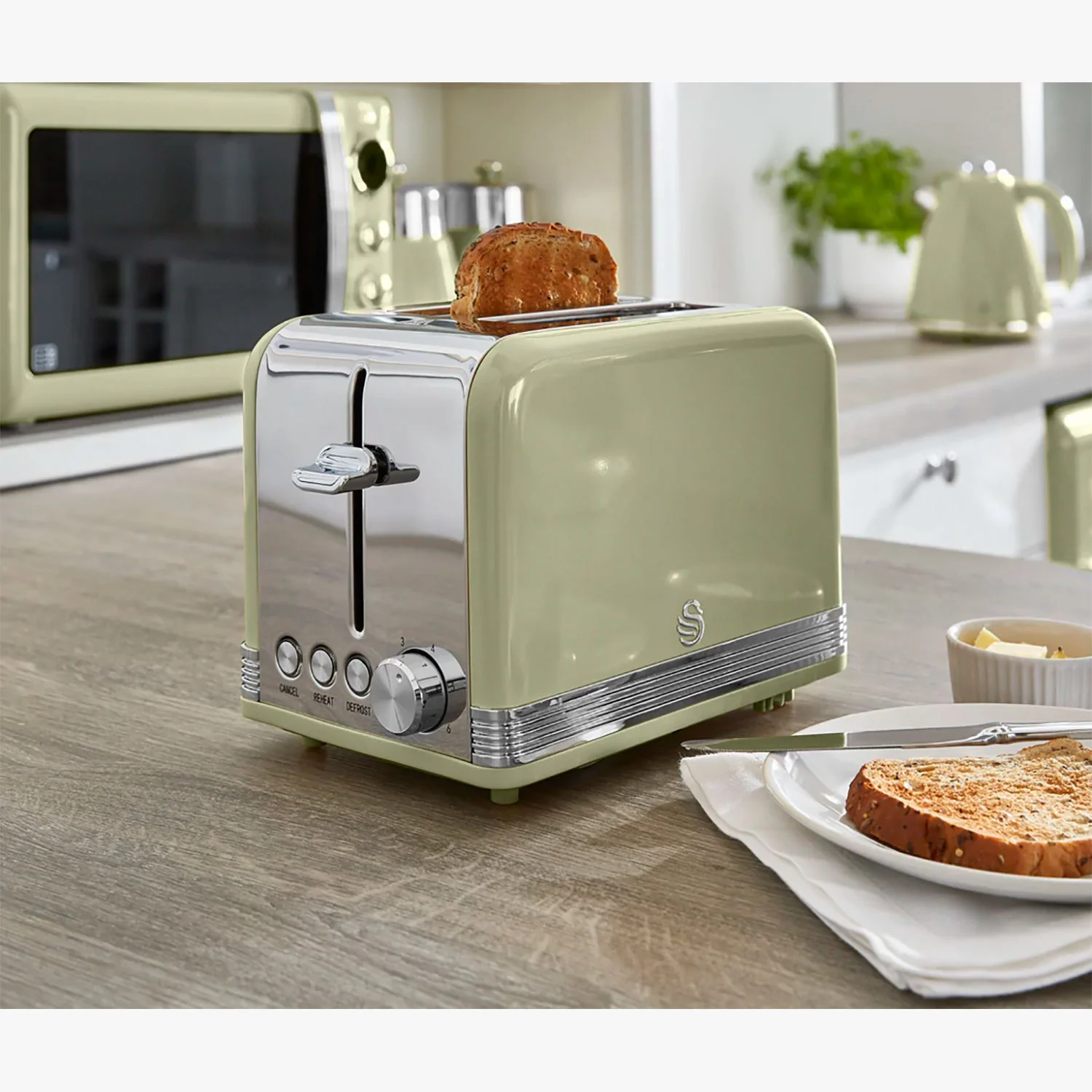 Swan Retro Tostadora Pan Ranura Ancha 2 Rebanadas, Regulador Nivel De Tostado, Descongelación, St19010gneu, Verde 800w - Image 2