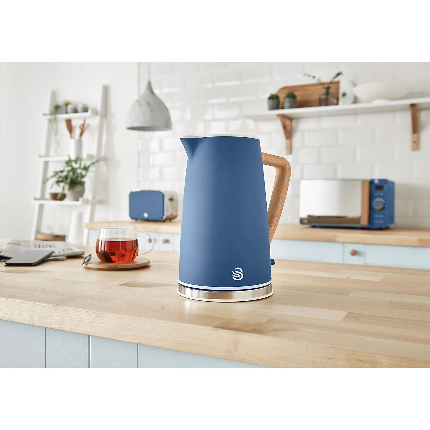 Swan Set Desayuno, Hervidor Agua 1,7 L, Tostadora Ranura Ancha 2 Rebanadas, Diseño Nordic, Stp2090bluneu, Azul 2200w - Image 2