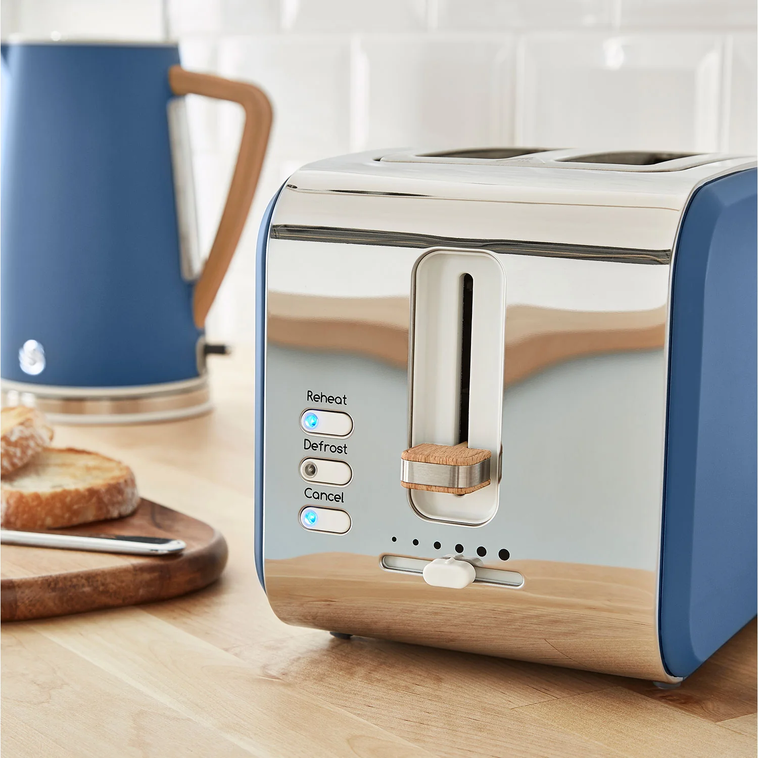 Swan Set Desayuno, Hervidor Agua 1,7 L, Tostadora Ranura Ancha 2 Rebanadas, Diseño Nordic, Stp2090bluneu, Azul 2200w - Image 6